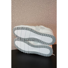 Load image into Gallery viewer, Louis Vuitton Run Away Sneaker White Grey LV Monogram US 8